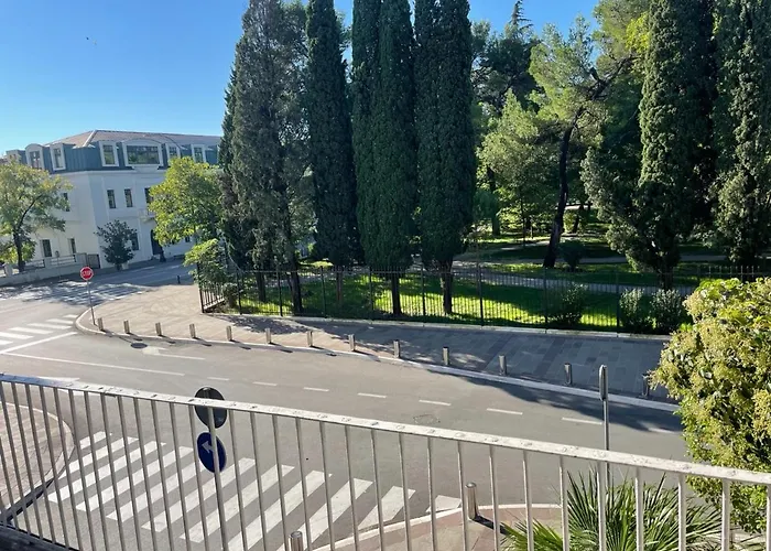 Matea, Center Διαμέρισμα