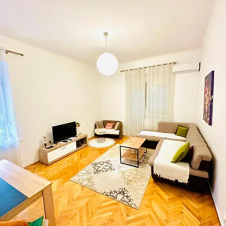 Matea, Center Podgorica