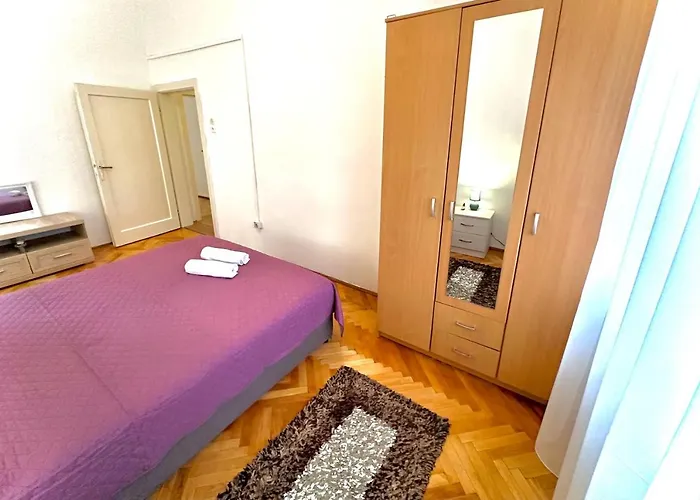 Matea, Center Appartement *